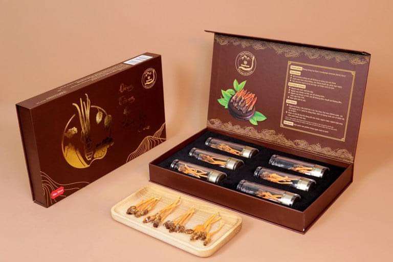 hộp đựng quà T&T